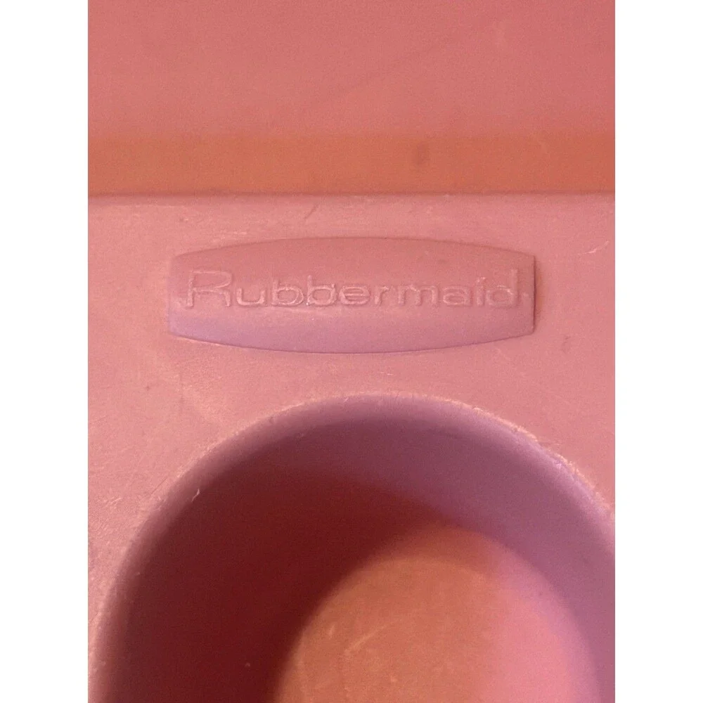 Rubbermaid vintage 90s